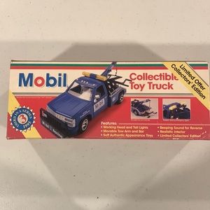 1995 Mobil Collectible Toy Truck